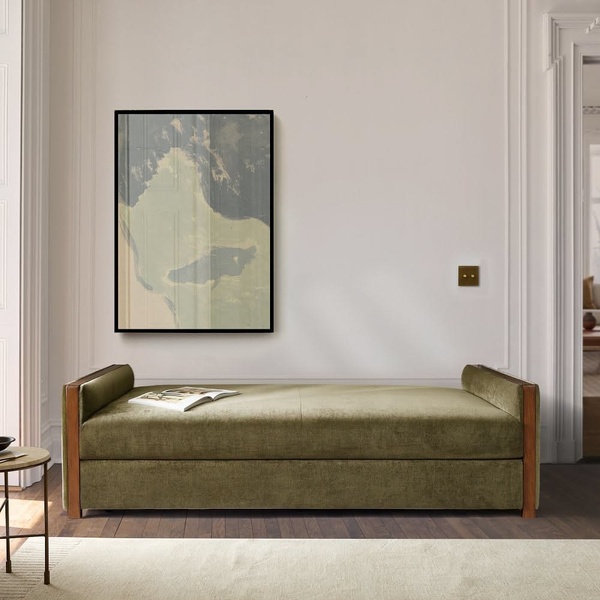 daybed, sleeper sofa, velvet daybed, living room furniture, sofa bed, bestseller push, lifestyle, minimalist, calm, luxurious, neutral, green